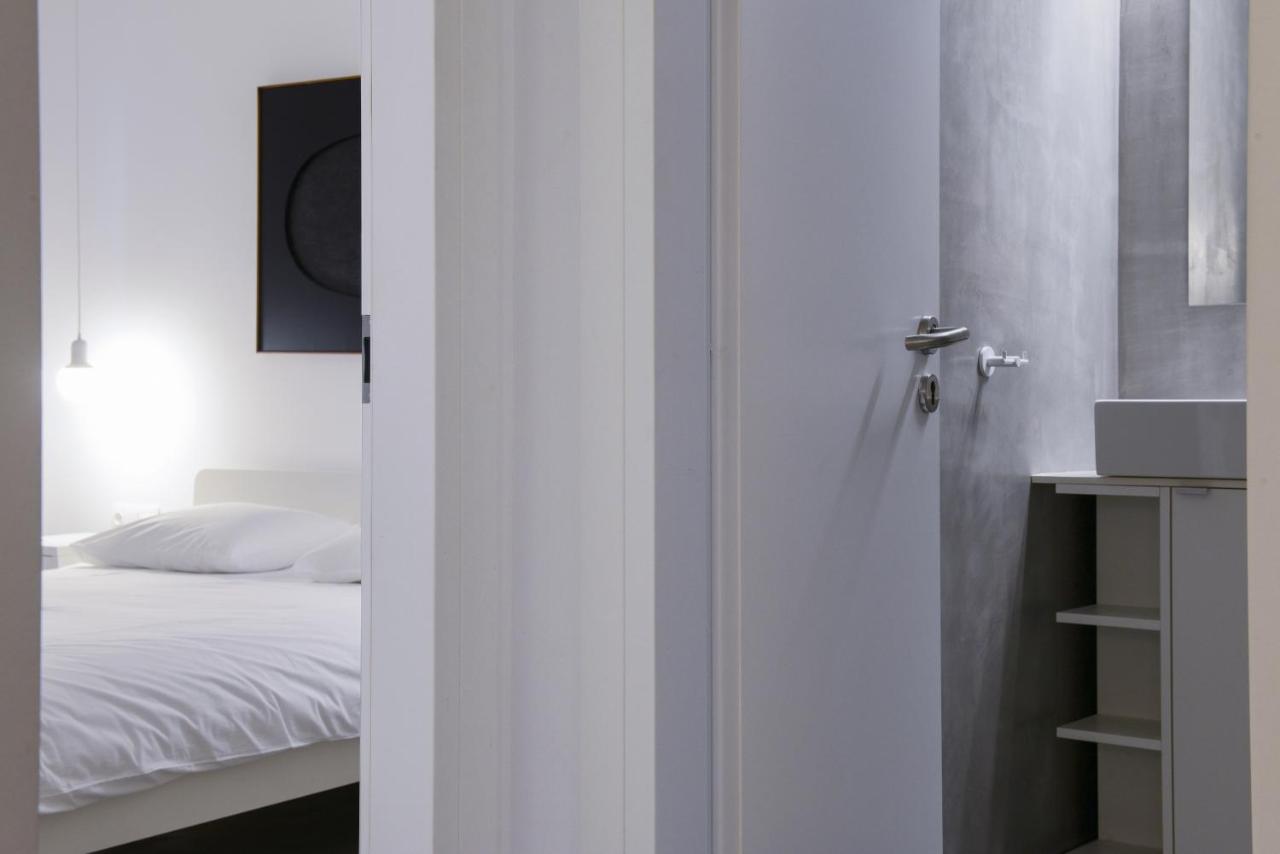 Athens One Apartment By Olala Homes Extérieur photo